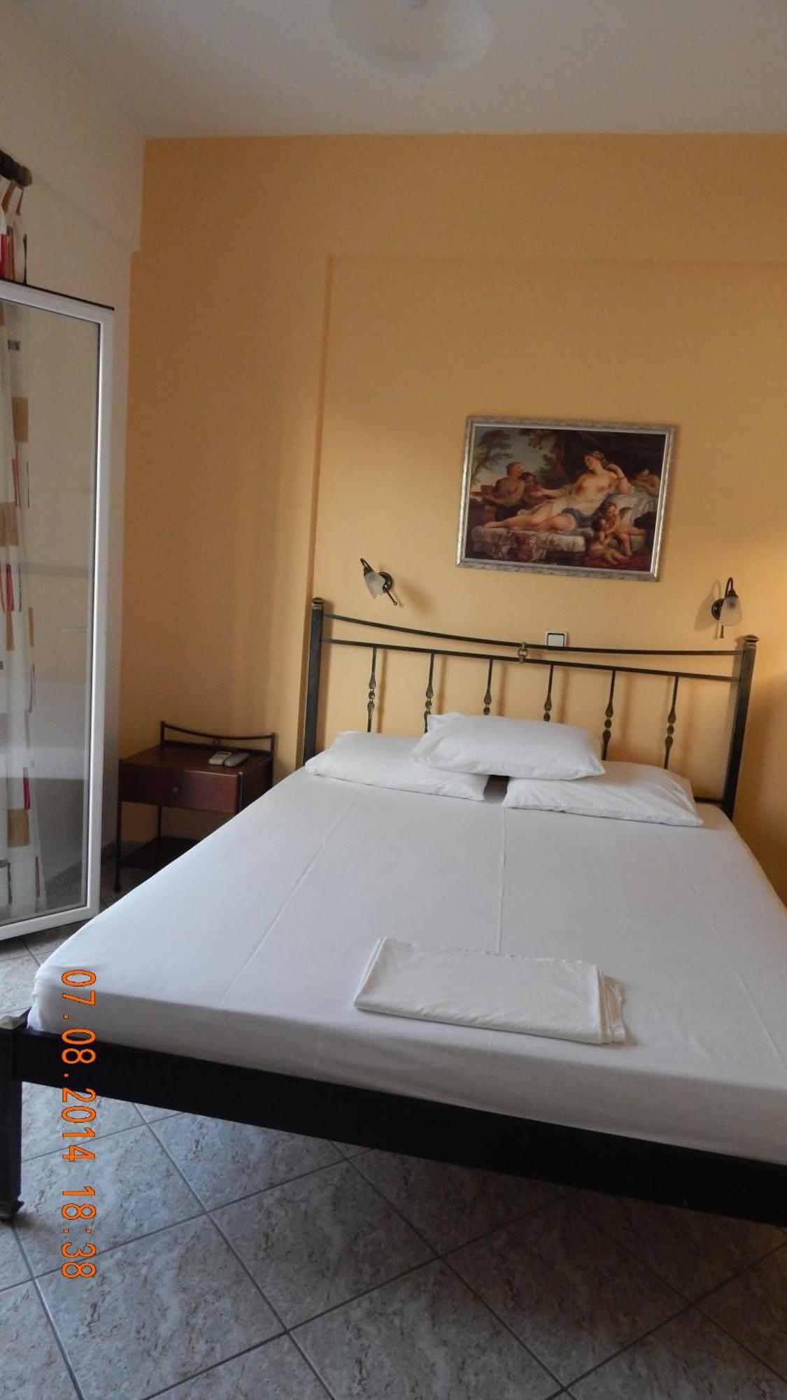 Costareli Aparthotel ฟูร์นีอิคาเรียส ห้อง รูปภาพ