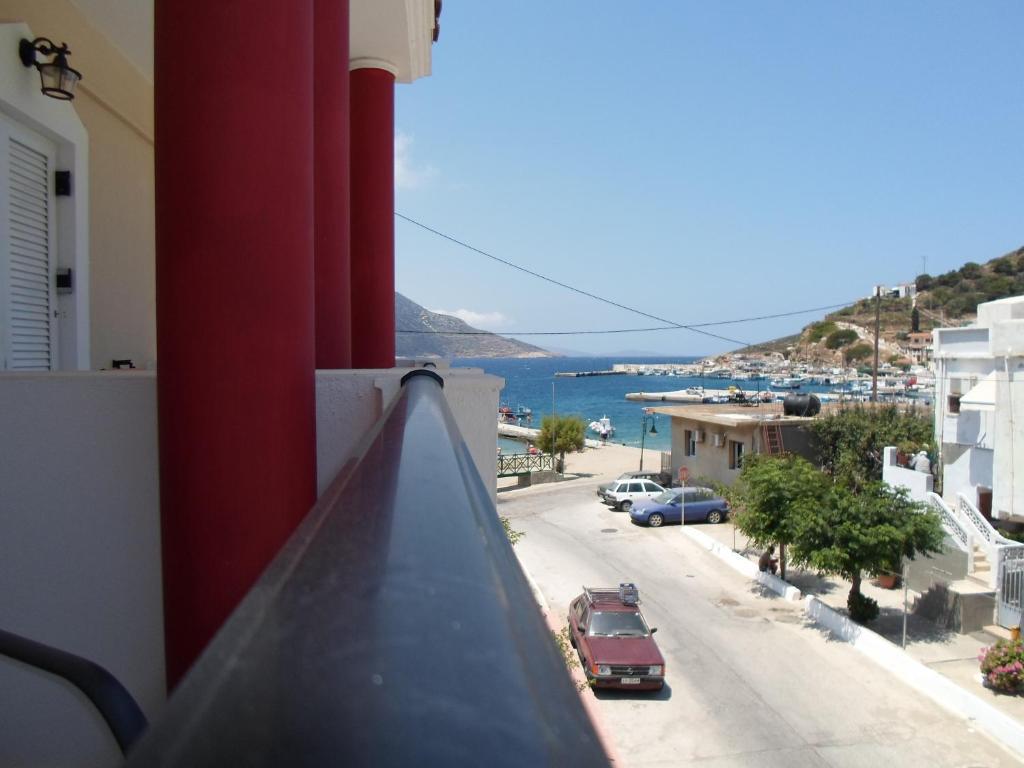 Costareli Aparthotel ฟูร์นีอิคาเรียส ภายนอก รูปภาพ