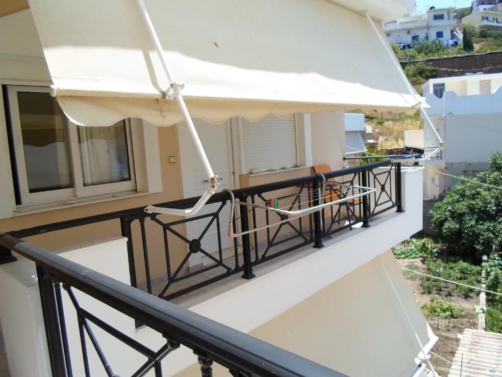 Costareli Aparthotel ฟูร์นีอิคาเรียส ภายนอก รูปภาพ