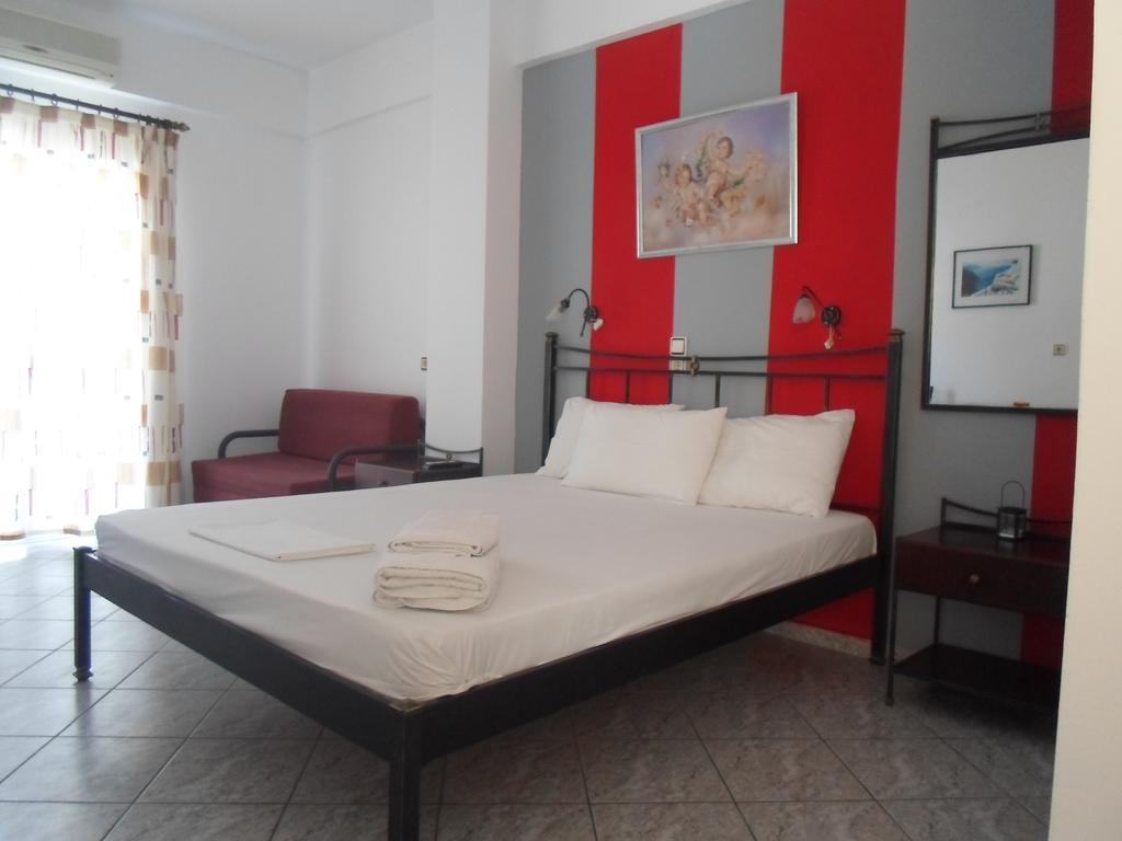 Costareli Aparthotel ฟูร์นีอิคาเรียส ภายนอก รูปภาพ